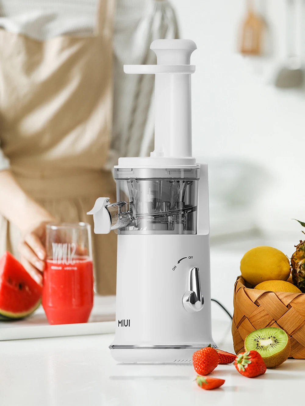 Slow Juicer Electric Juice Extractor Fruit Juice Maker Blender Easy Clean Can Make Ice Cream Mini-Pro