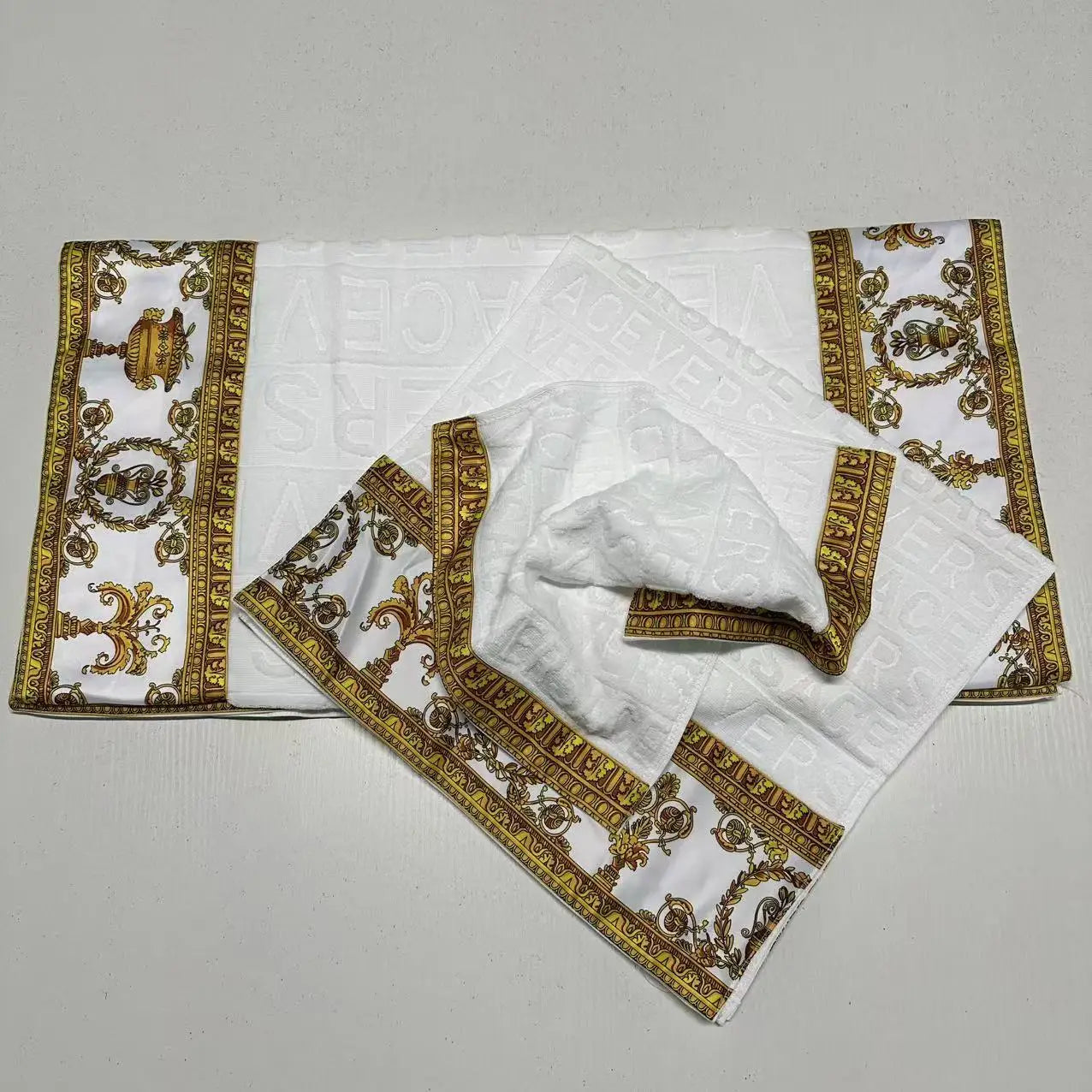Bath towel set of three cotton Jacquard series soft cotton bath towel gorgeous and comfortable