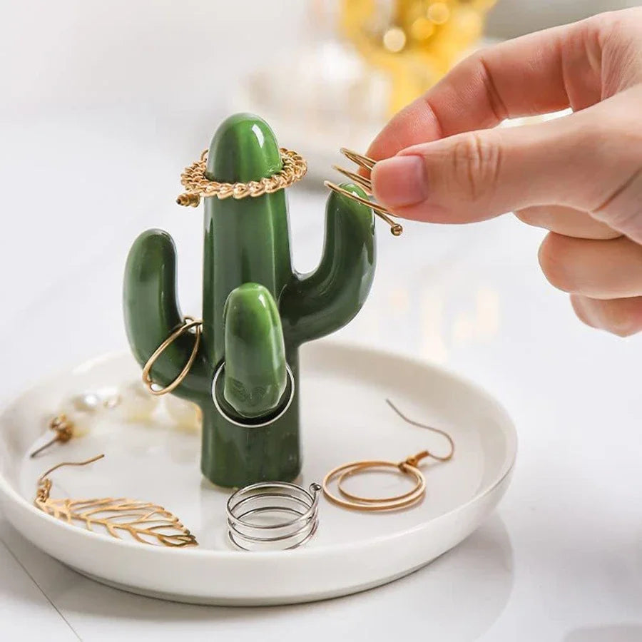Nordic Ceramic Gold plating Jewelry Dish Storage Plates Dessert Display Bowl Decoration Tray