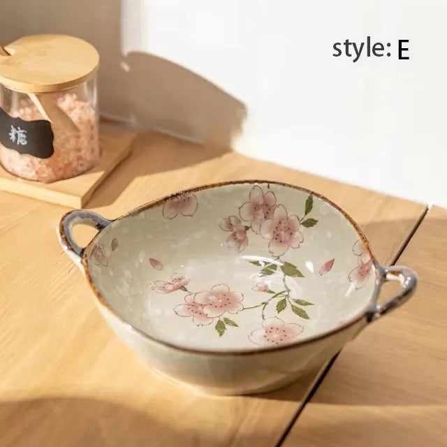 YWDL 700ml Ceramic Salad Bowl With Handle Kitchen Soup, noodles, and fruit Japanese Tableware Microwave Pan