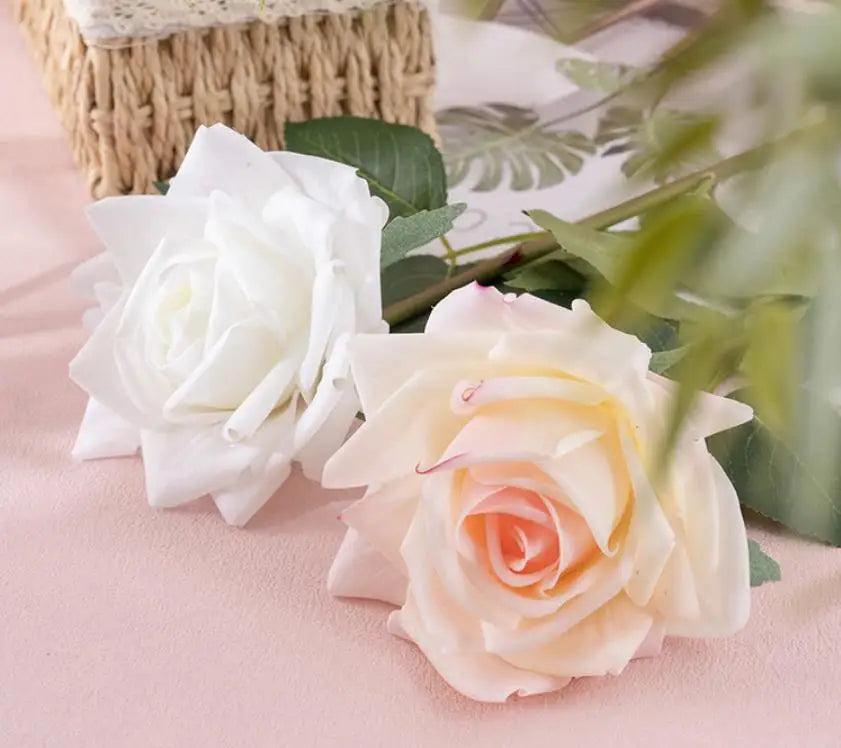 4Pcs Moisturizing Rose Flower Real Touch Flowers Rose Bouquet Party Home Decor